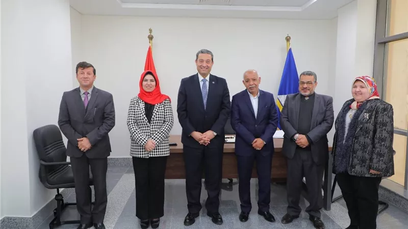 تعاون بين جامعتي 