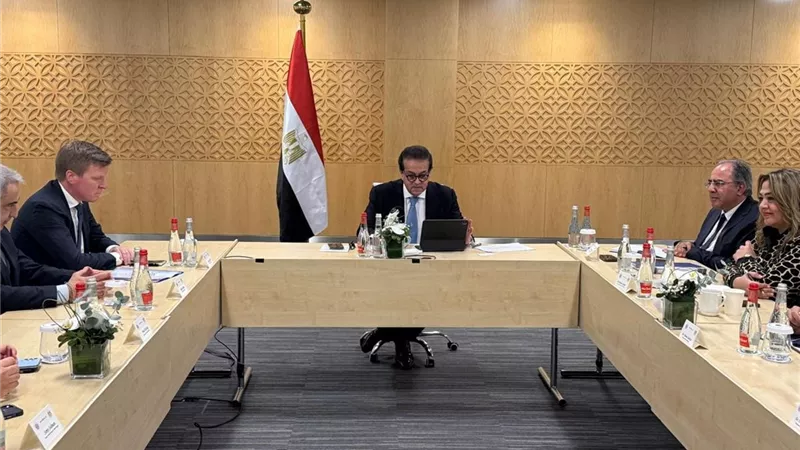 وزير الصحة يبحث مع «Elekta» التعاون للتوسع في مراكز العلاج الإشعاعي