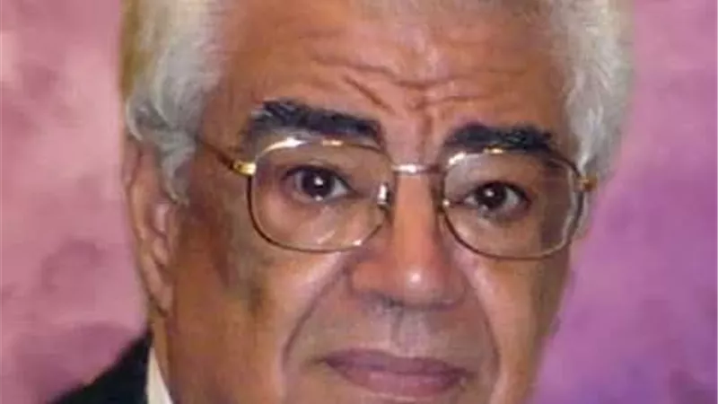 رحيل الروائى الكبير الكاتب الصحفى محمد جبريل