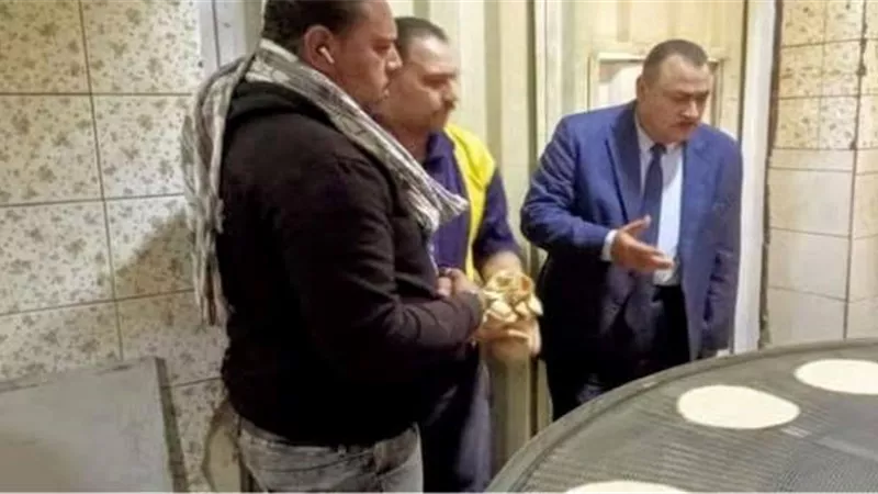 حملات مكثفة للتصدى لمحاولات إحتكار السلع المدعمة بدمياط