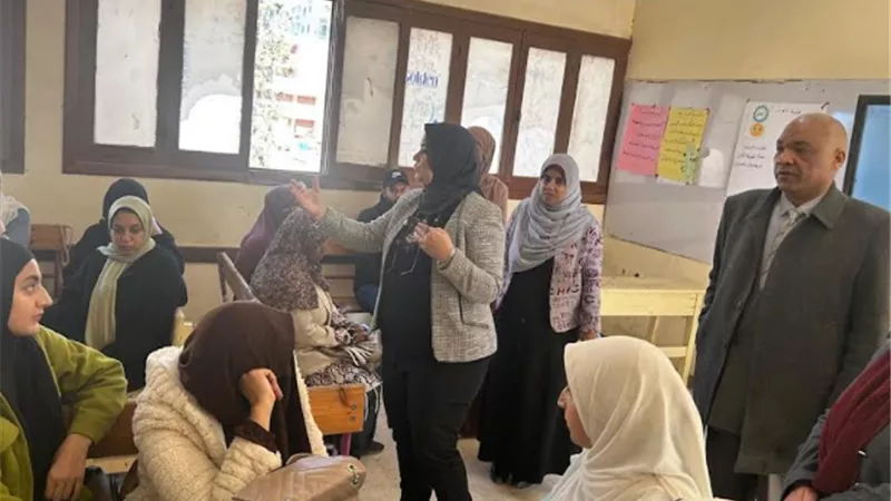 وكيل وزارة تعليم مطروح تتابع ختام البرنامج التدريبي الأول