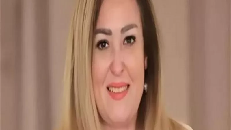 نهال عنبر تحذر من شخص ينتحل اسمها ويستقطب الشباب للمشاركة بأعمال فنية