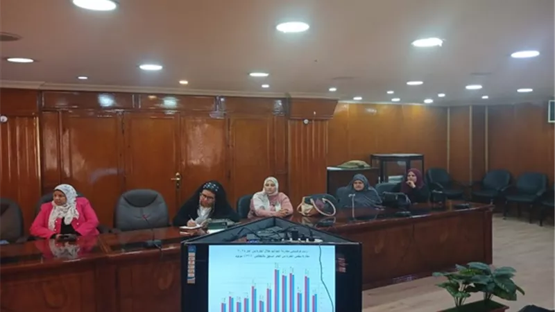 محافظ أسيوط : ضرورة تكاتف الجميع لمواجهة الزيادة السكانية
