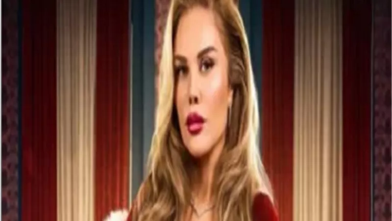 بعد 18 عامًا.. نيكول سابا أمام ياسمين عبد العزيز فى 