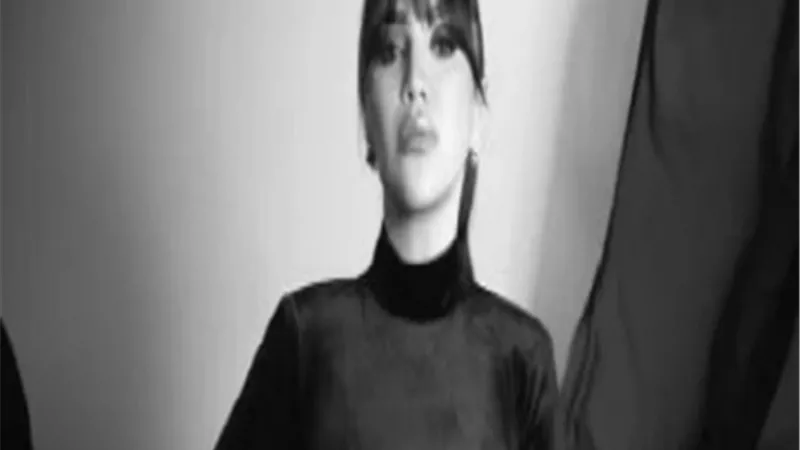 تاريخي.. مي فاروق تروج لألبومها الجديد