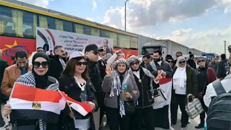 حماة الوطن ببورسعيد فى رفح رفضاً للتهجير القصرى للفلسطينين