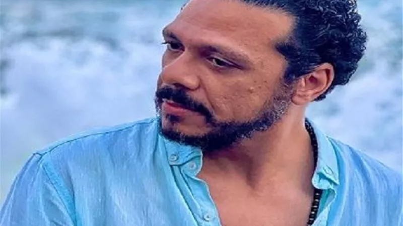 حمزة العيلى لموظف دار الأوبرا 