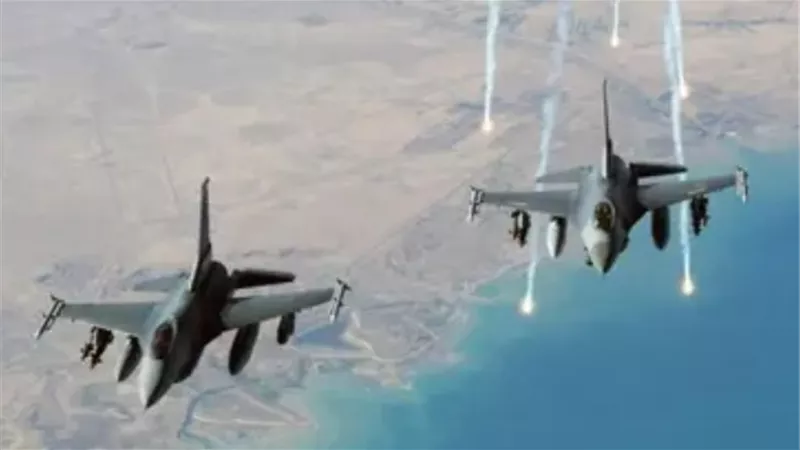 ترامب يأمر بشن غارات جوية على مواقع إرهابية في الصومال