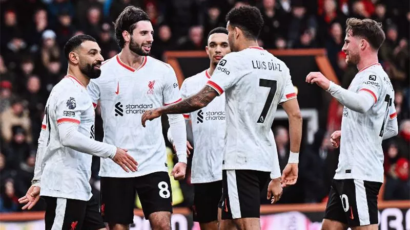 محمد صلاح رجل مباراة ليفربول وبورنموث فى 