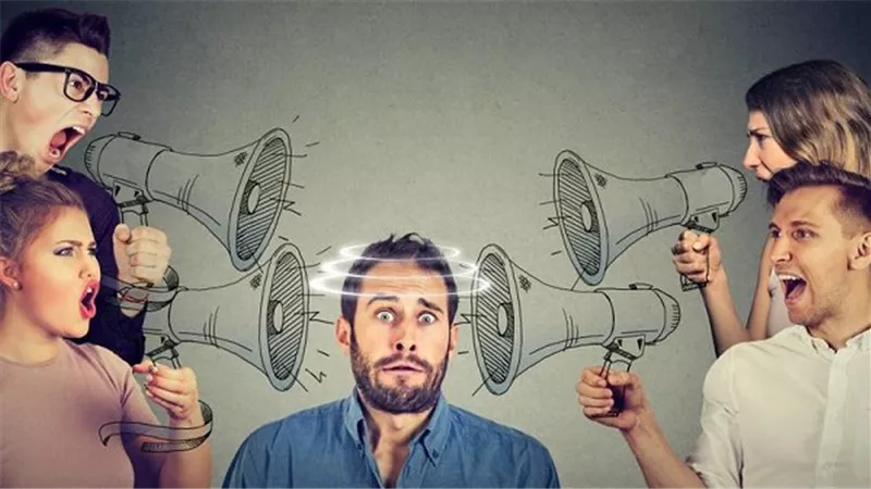 أيهما أكثر ثرثرة ..الرجال أم النساء ؟ دراسة تكشف