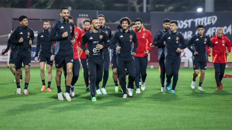 قائمة الأهلي لمباراة مودرن سبورت بالدوري.. تواجد الصفقات الجديدة