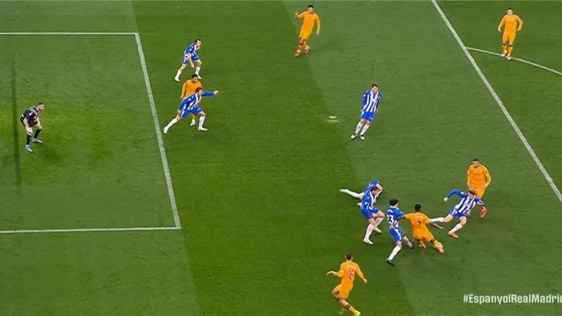 هدف ملغي واصابة روديجر.. شوط أول سلبى بين ريال مدريد وإسبانيول