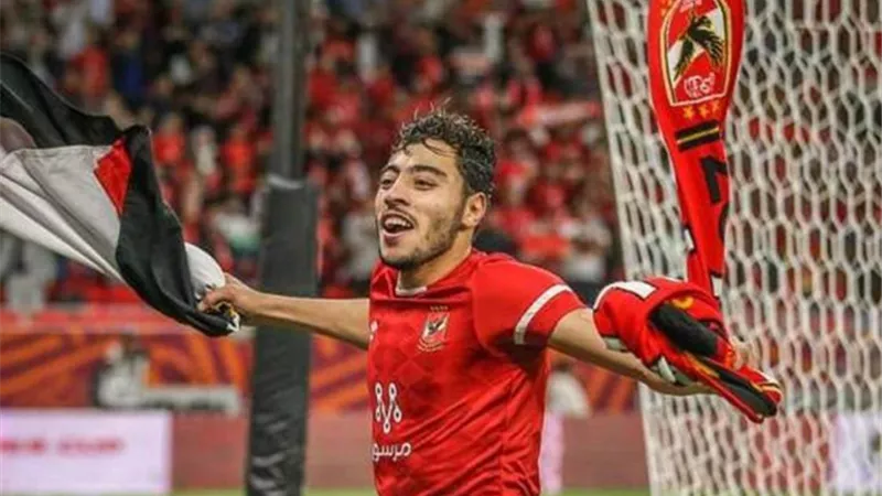 الشمال القطري يعلن التوقيع مع أكرم توفيق نجم الأهلي