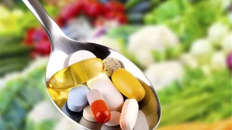 خطر الإفراط في تناول الفيتامينات