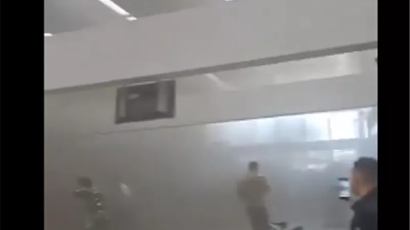فيديو.. حريق في مطار رفيق الحريري في بيروت