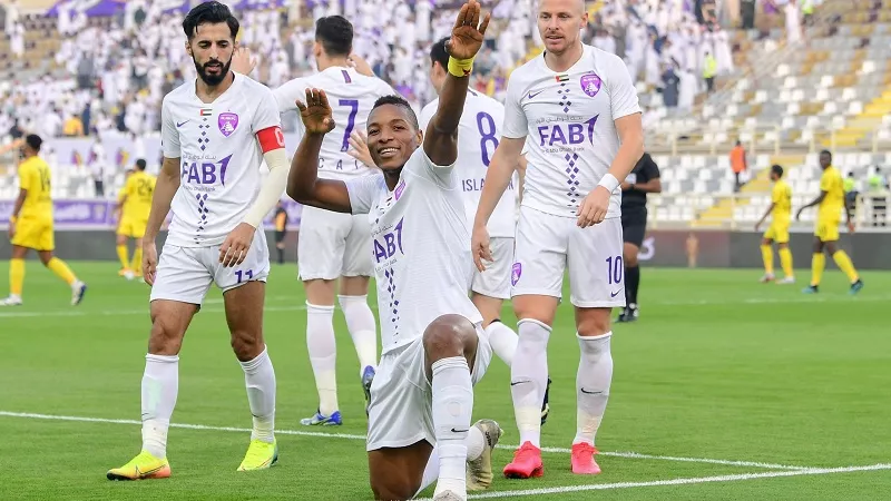 سفيان رحيمي يقود تشكيل العين أمام الريان في دوري أبطال آسيا