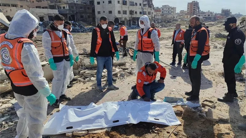 الدفاع المدني بغزة: انتشال جثامين 20 شهيدا من شمالي القطاع