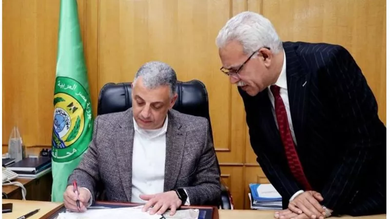 محافظ الإسماعيلية يعتمد نتيجة الترم الأول للشهادة الإعدادية