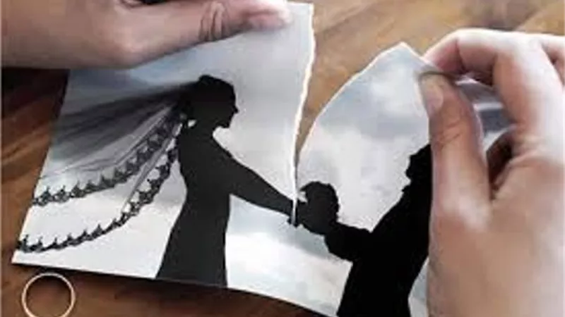 زوجة فى دعوى خلع: شخص ناعم لا يتحمل المسئولية