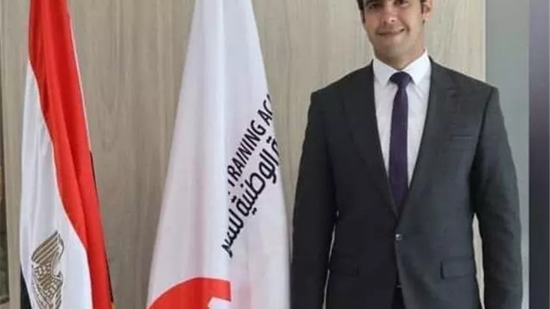 اعتماد نتيجة الفصل الدراسي الأول للشهادة الاعدادية بمطروح