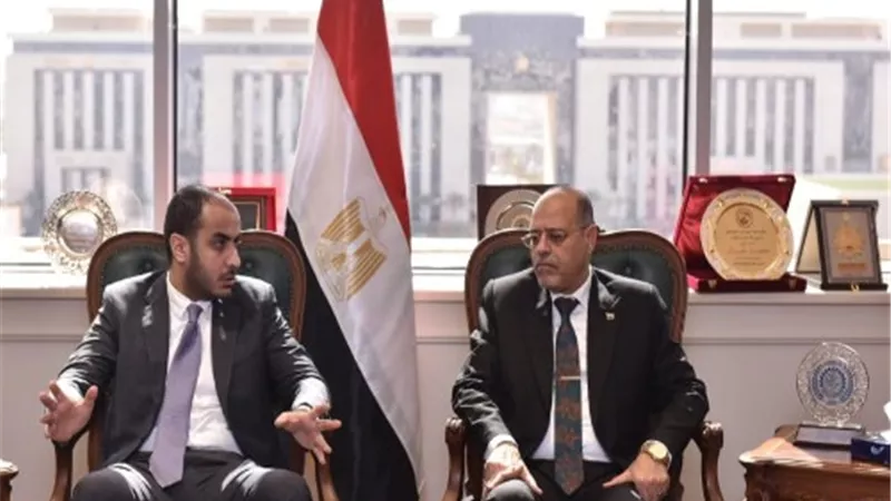 جبران يؤكد على توجيهات الرئيس بصناعة بيئة عمل جاذبة للاستثمارات
