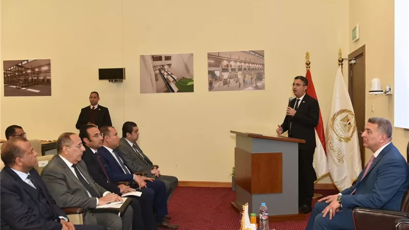 وزير التموين: التنسيق مع السلاسل التجارية لضمان توفير السلع