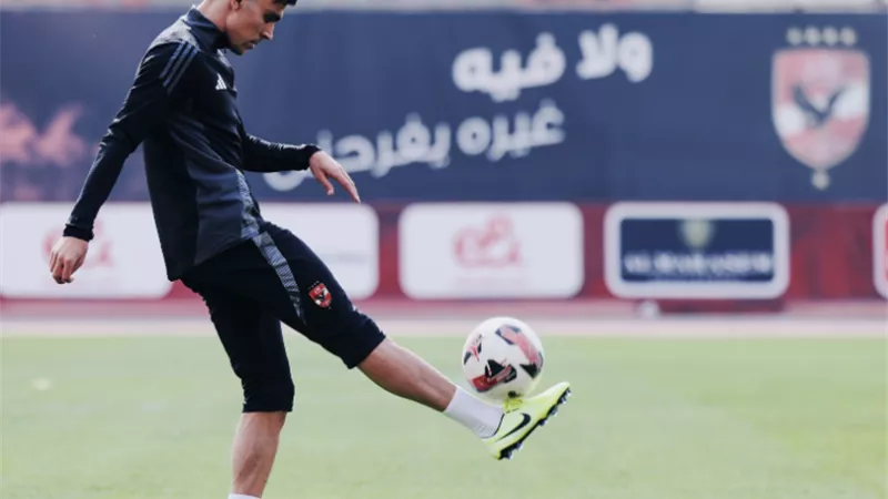 الظهور الاول لـ اشرف بن شرقي في ملعب التتش
