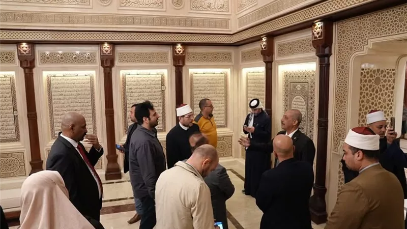 جولة في مركز مصر بالعاصمة الإدارية ودار القرآن الفريدة
