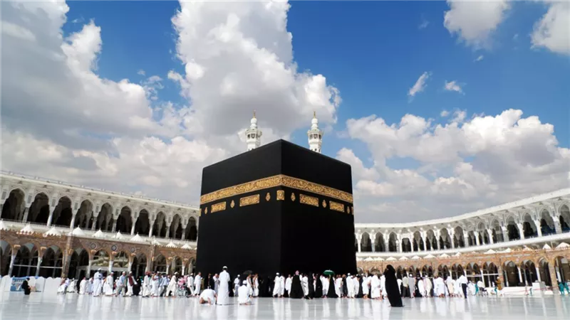 حكم تكرار العمرة في السَّفرة الواحدة واليوم الواحد