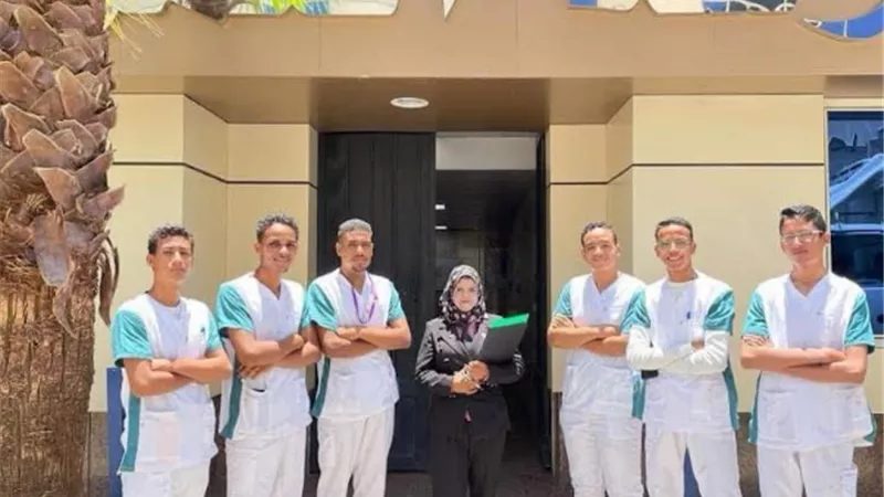 مدير الرعاية الصحية بالأقصر يعتمد نتيجة امتحانات الفصل الدراسى