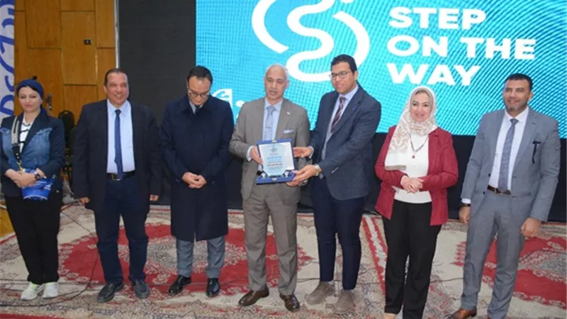جامعةأسيوط تطلق فعاليات المؤتمرالعلمي للإتحادالمصري لطلاب الصيدلة