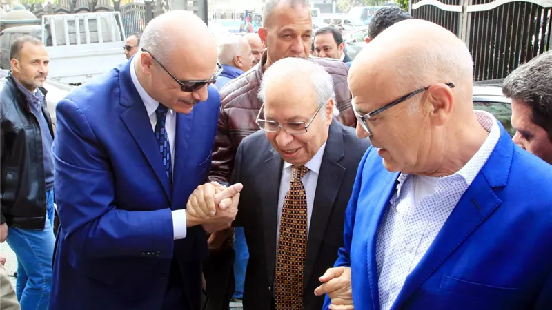 رئيس مجلس الإدارة ورئيس التحرير يستقبلان الكاتب الصحفي سمير رجب لحضور حفل تكريمه