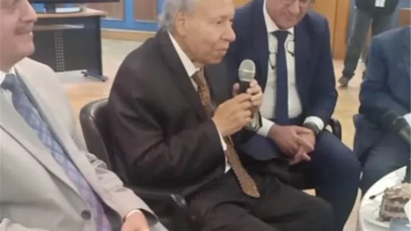 الكاتب الكبير سمير رجب: سعيد بتكريمي في بيتي.. ودار التحرير تضم خيرة الصحفيين والكتّاب