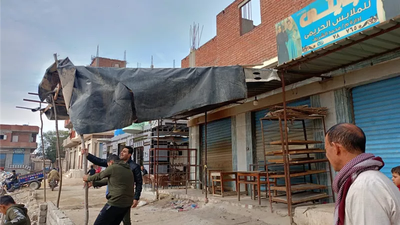 مركز ومدينة الحمام ينفذ حملة لازالة الاشغالات بقري البنجر