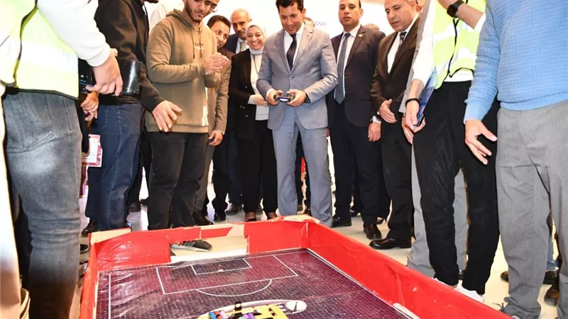 وزير الشباب: التكنولوجيا أصبحت الركيزة الأساسية لنهضة الشعوب