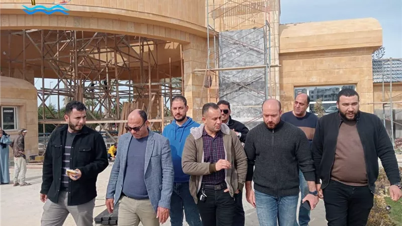 مسئولو الإسكان يتابعون أعمال التطوير بالقرى السياحية