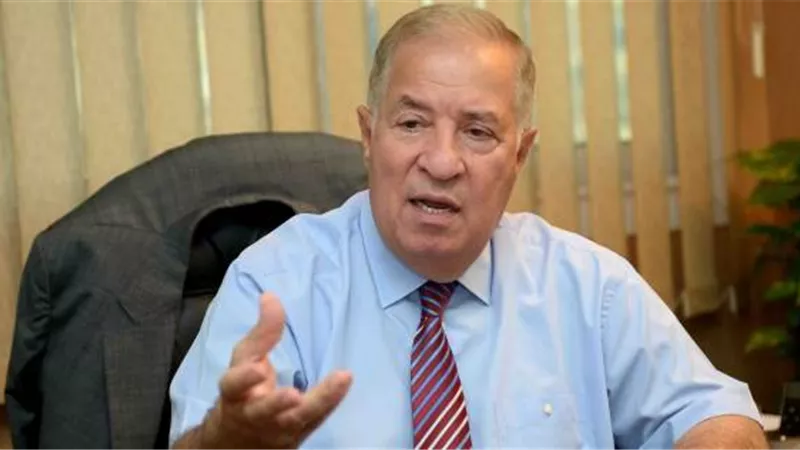 اتحاد المستثمرين يؤيد الرئيس ويفوضه في جميع القرارات للحافظ علي الأمن القومى