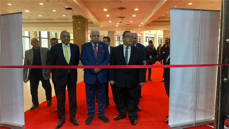 إقبال كبير على النسخة الثانية من معرض تعميق التصنيع المحلى