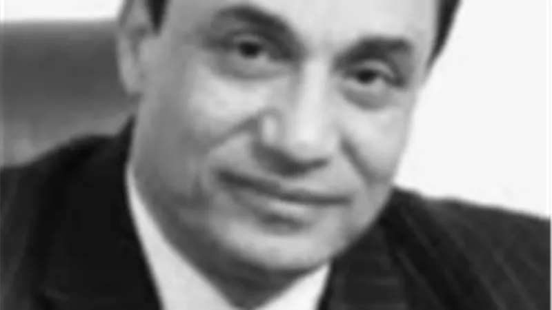 الوطنية للإعلام تنعي الدكتور سامي عبدالعزيز