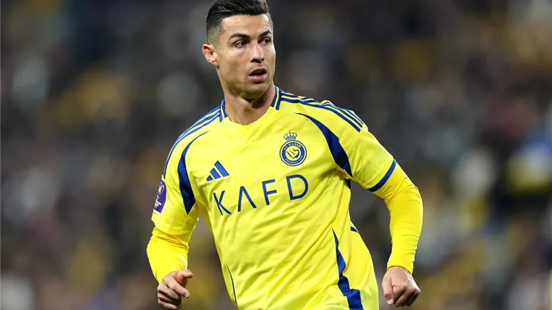 رونالدو: أنا الأفضل في التاريخ