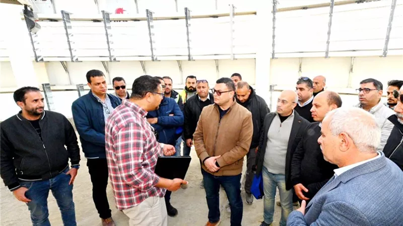 وزير الإسكان يتفقد المشروعات بمدينة العلمين الجديدة