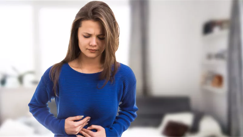 تعرف على الأطعمة المتسببة في التهاب المعدة.. وكيفية العلاج