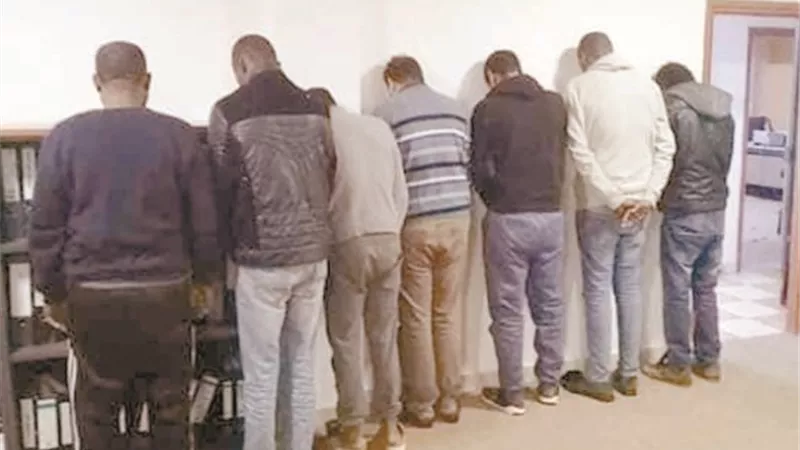 حملة أمنية.. اصطادت 6 تشكيلات عصابية