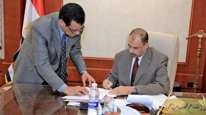 محافظ سوهاج يعتمد نتيجة الشهادة الإعدادية للفصل الدراسي الأول