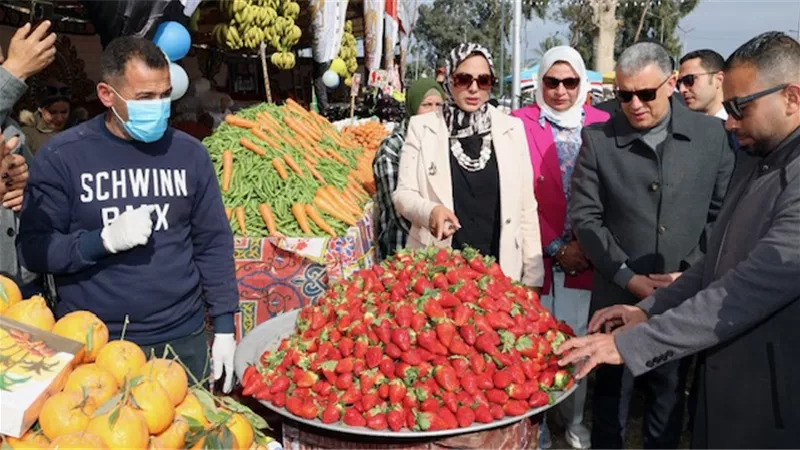 وسيلة مواصلات لتسهيل وصول المواطنين لمقر السوق