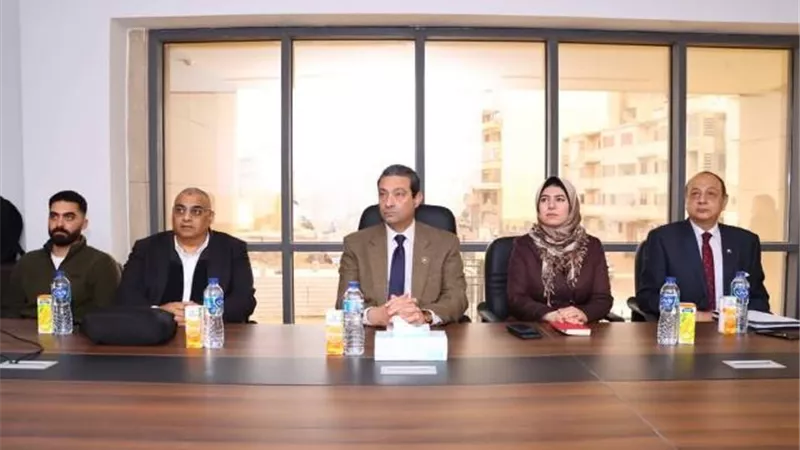 تنفيذي دمياط: تطوير كورنيش برأس البر.. ميناء صيد متكامل بعزبة البرج
