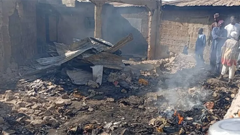مصرع 17 طفلا إثر اندلاع حريق في مدرسة شمال نيجيريا