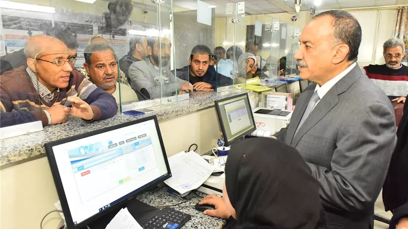 محافظ أسيوط يتفقد المركز التكنولوجي لخدمة المواطنين بمركز أسيوط