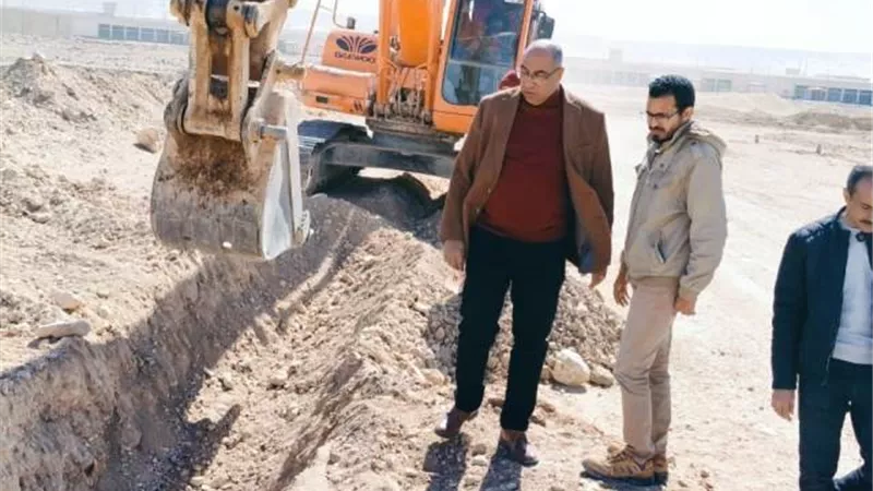 نبأ سار من رئيس جهاز أخميم الجديدة للراغبين بالإستثمار فى المدينة صور