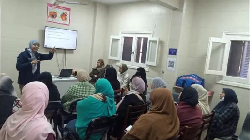 دورات تدريبية للعاملين بالمستشفيات والإدارات الصحية بدمياط